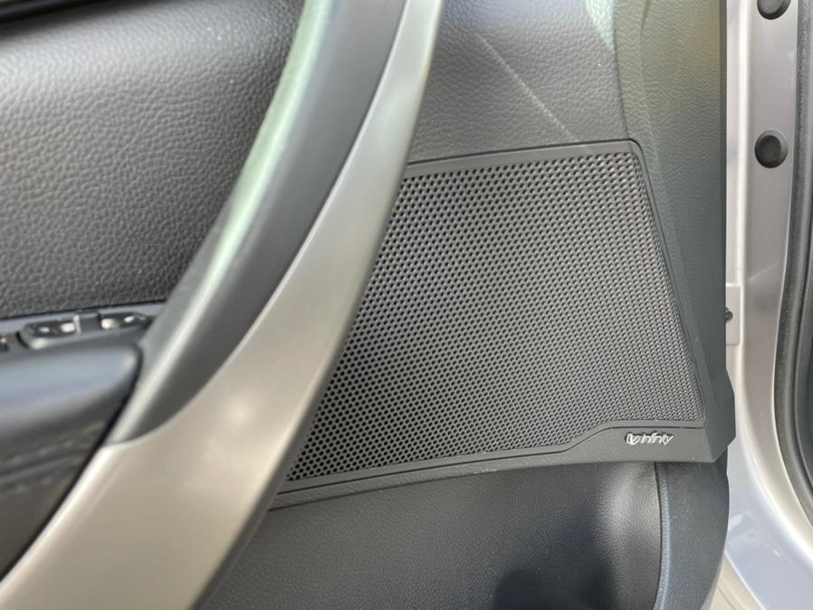 Used Hyundai Azera Sedan 2012 | Green Light Auto Wholesale. Daly City, California Used Hyundai Azera Sedan 2012 | Green Light Auto Wholesale. Daly City, California