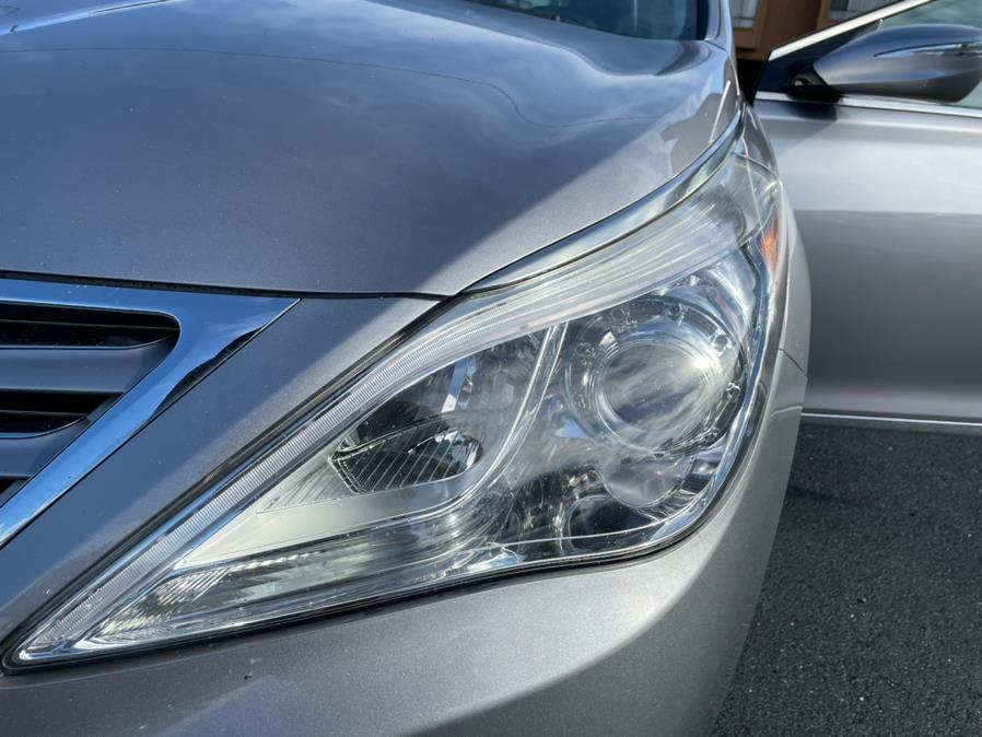 Used Hyundai Azera Sedan 2012 | Green Light Auto Wholesale. Daly City, California Used Hyundai Azera Sedan 2012 | Green Light Auto Wholesale. Daly City, California