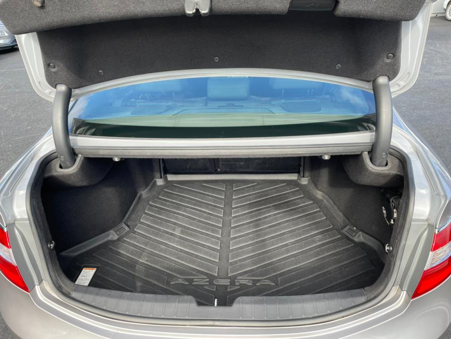 Used Hyundai Azera Sedan 2012 | Green Light Auto Wholesale. Daly City, California Used Hyundai Azera Sedan 2012 | Green Light Auto Wholesale. Daly City, California