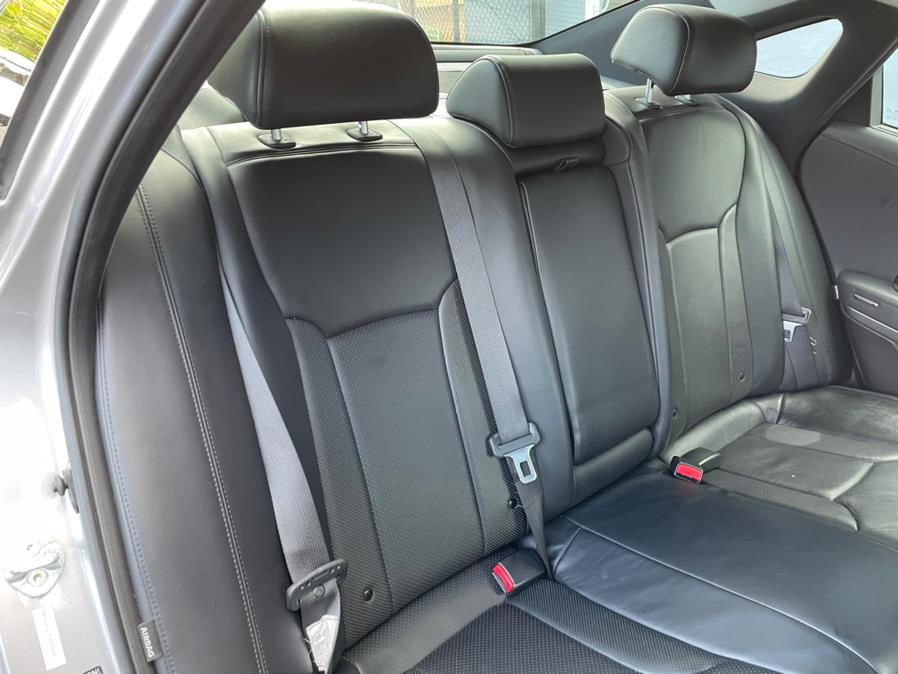 Used Hyundai Azera Sedan 2012 | Green Light Auto Wholesale. Daly City, California Used Hyundai Azera Sedan 2012 | Green Light Auto Wholesale. Daly City, California