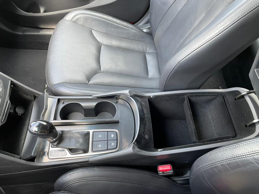 Used Hyundai Azera Sedan 2012 | Green Light Auto Wholesale. Daly City, California Used Hyundai Azera Sedan 2012 | Green Light Auto Wholesale. Daly City, California