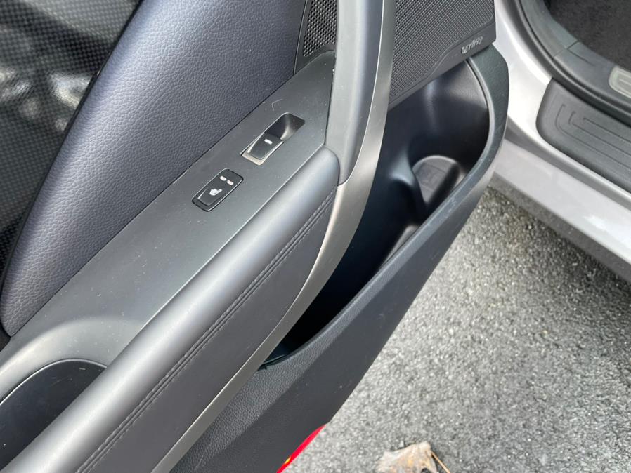 Used Hyundai Azera Sedan 2012 | Green Light Auto Wholesale. Daly City, California Used Hyundai Azera Sedan 2012 | Green Light Auto Wholesale. Daly City, California