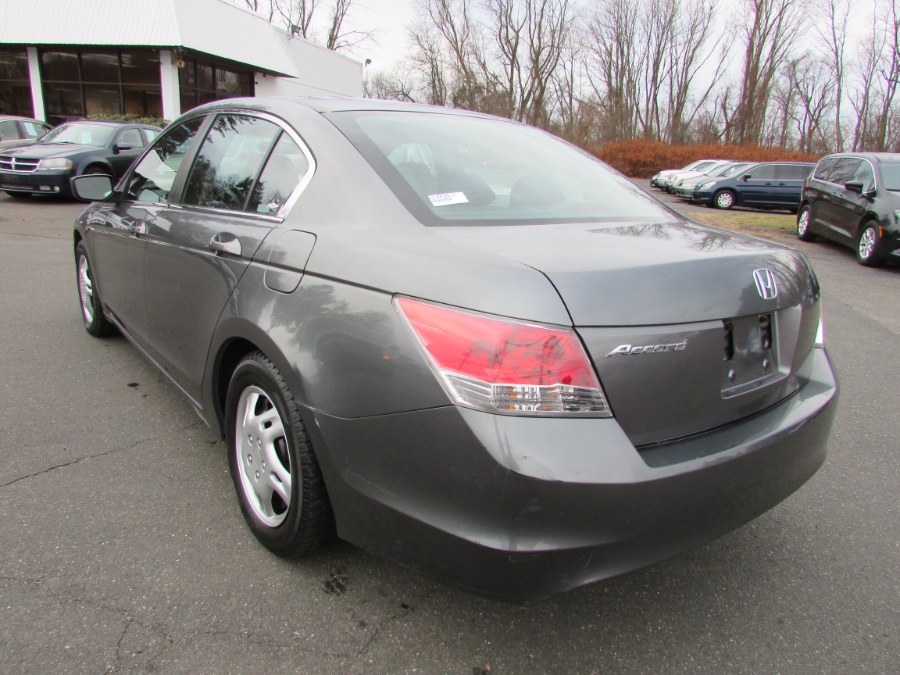 2009 Honda Accord Sdn 4dr I4 Auto LX, available for sale in East Windsor, Connecticut | United Auto Sales of E Windsor, Inc. East Windsor, Connecticut 2009 Honda Accord Sdn 4dr I4 Auto LX, available for sale in East Windsor, Connecticut | United Auto Sales of E Windsor, Inc. East Windsor, Connecticut