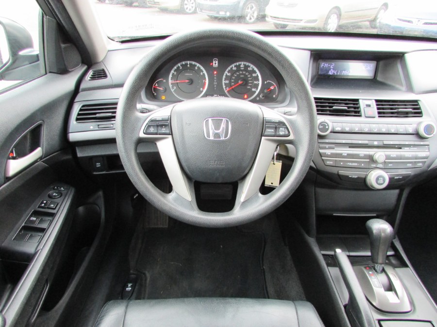 2009 Honda Accord Sdn 4dr I4 Auto LX, available for sale in East Windsor, Connecticut | United Auto Sales of E Windsor, Inc. East Windsor, Connecticut 2009 Honda Accord Sdn 4dr I4 Auto LX, available for sale in East Windsor, Connecticut | United Auto Sales of E Windsor, Inc. East Windsor, Connecticut