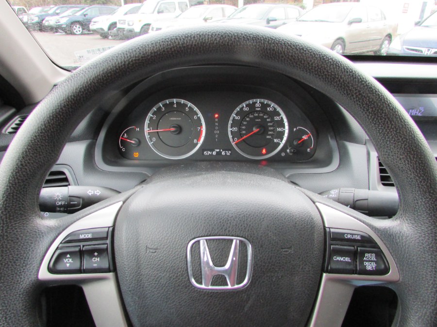 2009 Honda Accord Sdn 4dr I4 Auto LX, available for sale in East Windsor, Connecticut | United Auto Sales of E Windsor, Inc. East Windsor, Connecticut 2009 Honda Accord Sdn 4dr I4 Auto LX, available for sale in East Windsor, Connecticut | United Auto Sales of E Windsor, Inc. East Windsor, Connecticut