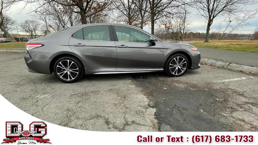 2020 Toyota Camry SE Auto (Natl), available for sale in Watertown, Massachusetts | D&G Auto. Watertown, Massachusetts 2020 Toyota Camry SE Auto (Natl), available for sale in Watertown, Massachusetts | D&G Auto. Watertown, Massachusetts