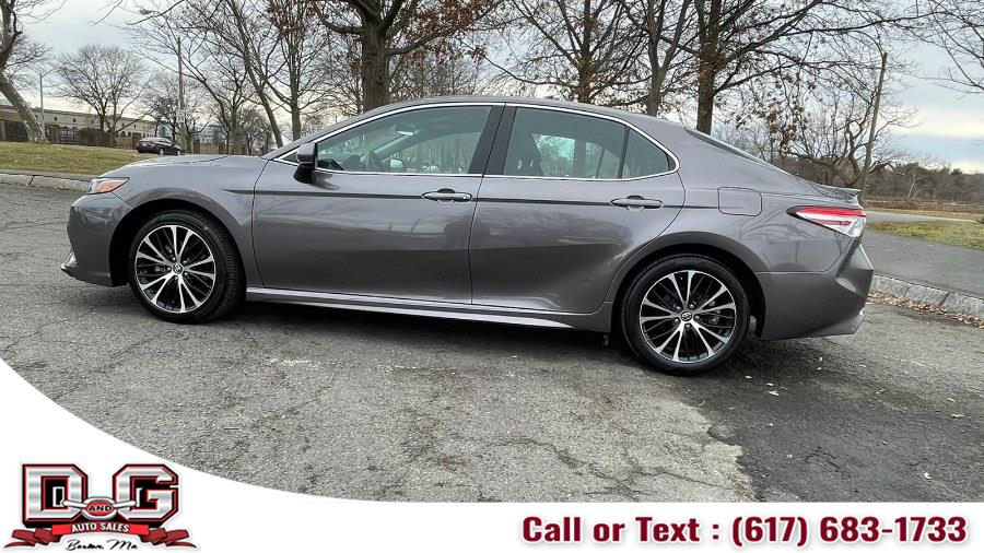 2020 Toyota Camry SE Auto (Natl), available for sale in Watertown, Massachusetts | D&G Auto. Watertown, Massachusetts 2020 Toyota Camry SE Auto (Natl), available for sale in Watertown, Massachusetts | D&G Auto. Watertown, Massachusetts