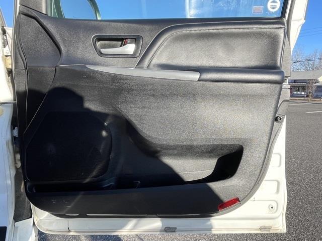 Used Toyota Sienna SE 2015 | Blasius Federal Road. Brookfield, Connecticut Used Toyota Sienna SE 2015 | Blasius Federal Road. Brookfield, Connecticut