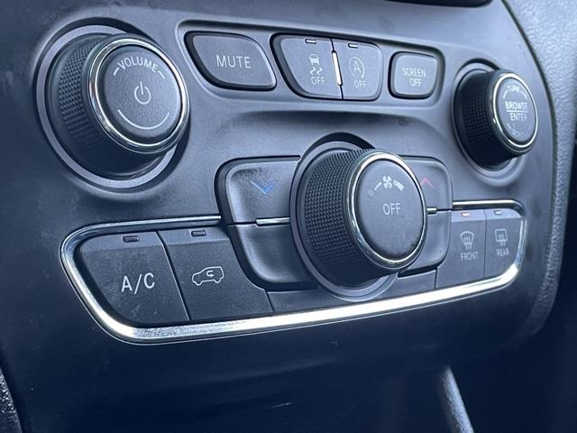 Used Jeep Cherokee Latitude Plus 2019 | Blasius Federal Road. Brookfield, Connecticut Used Jeep Cherokee Latitude Plus 2019 | Blasius Federal Road. Brookfield, Connecticut