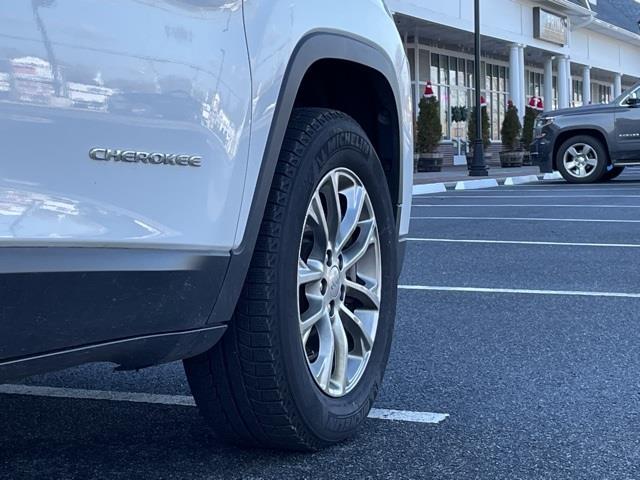 Used Jeep Cherokee Latitude Plus 2019 | Blasius Federal Road. Brookfield, Connecticut Used Jeep Cherokee Latitude Plus 2019 | Blasius Federal Road. Brookfield, Connecticut