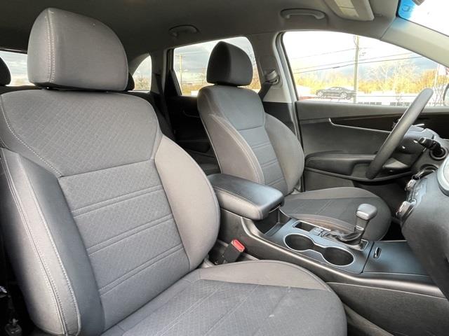Used Kia Sorento LX 2019 | Blasius Federal Road. Brookfield, Connecticut Used Kia Sorento LX 2019 | Blasius Federal Road. Brookfield, Connecticut