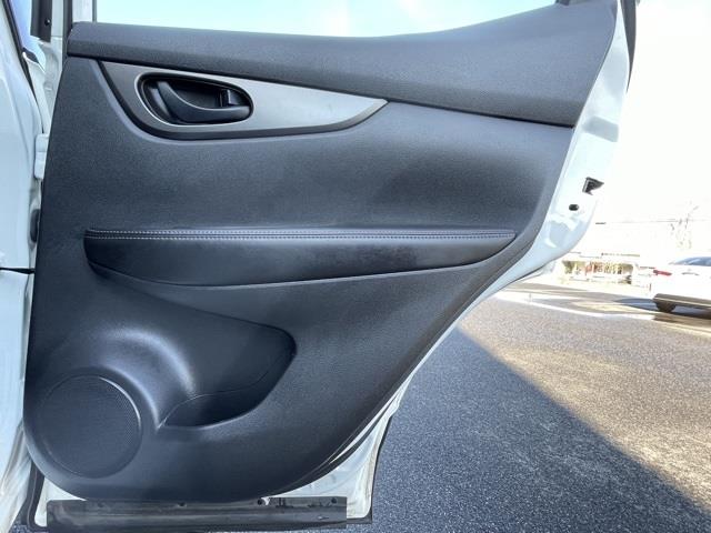 Used Nissan Rogue Sport S 2018 | Blasius Federal Road. Brookfield, Connecticut Used Nissan Rogue Sport S 2018 | Blasius Federal Road. Brookfield, Connecticut