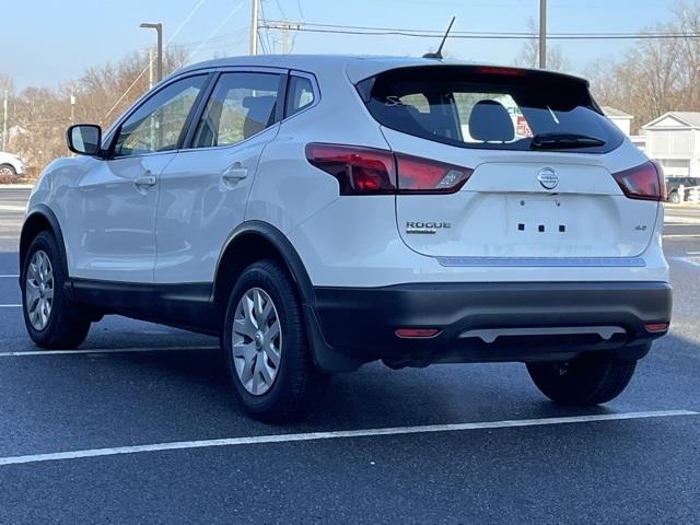 Used Nissan Rogue Sport S 2018 | Blasius Federal Road. Brookfield, Connecticut Used Nissan Rogue Sport S 2018 | Blasius Federal Road. Brookfield, Connecticut