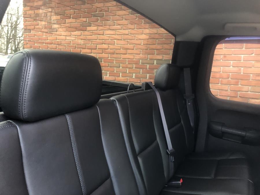 Used Chevrolet Silverado 1500 4WD LT w/PLOW 2011 | National Auto Brokers, Inc.. Waterbury, Connecticut Used Chevrolet Silverado 1500 4WD LT w/PLOW 2011 | National Auto Brokers, Inc.. Waterbury, Connecticut