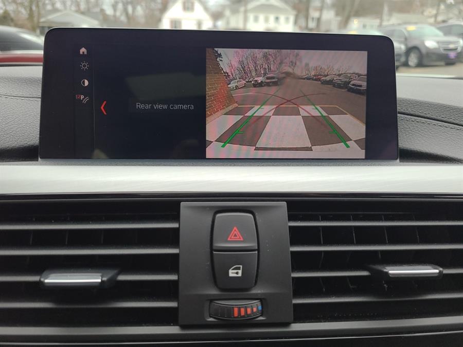 2018 BMW 3 Series 330i xDrive Sedan, available for sale in Waterbury, Connecticut | National Auto Brokers, Inc.. Waterbury, Connecticut 2018 BMW 3 Series 330i xDrive Sedan, available for sale in Waterbury, Connecticut | National Auto Brokers, Inc.. Waterbury, Connecticut