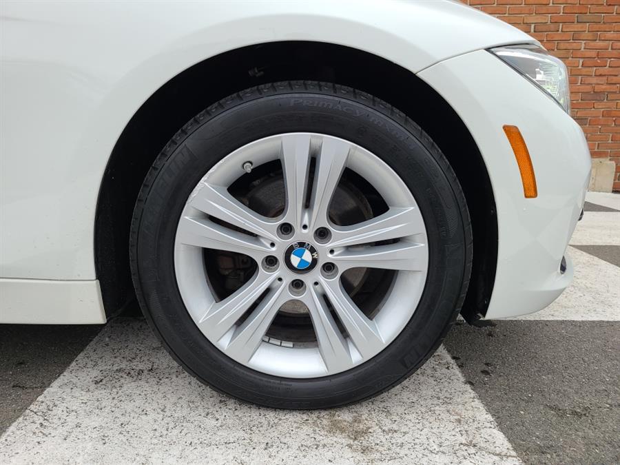 2018 BMW 3 Series 330i xDrive Sedan, available for sale in Waterbury, Connecticut | National Auto Brokers, Inc.. Waterbury, Connecticut 2018 BMW 3 Series 330i xDrive Sedan, available for sale in Waterbury, Connecticut | National Auto Brokers, Inc.. Waterbury, Connecticut