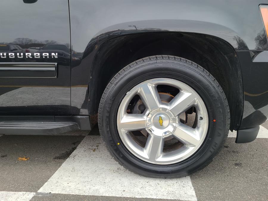 2011 Chevrolet Suburban 4WD 4dr 1500 3LT, available for sale in Waterbury, Connecticut | National Auto Brokers, Inc.. Waterbury, Connecticut 2011 Chevrolet Suburban 4WD 4dr 1500 3LT, available for sale in Waterbury, Connecticut | National Auto Brokers, Inc.. Waterbury, Connecticut