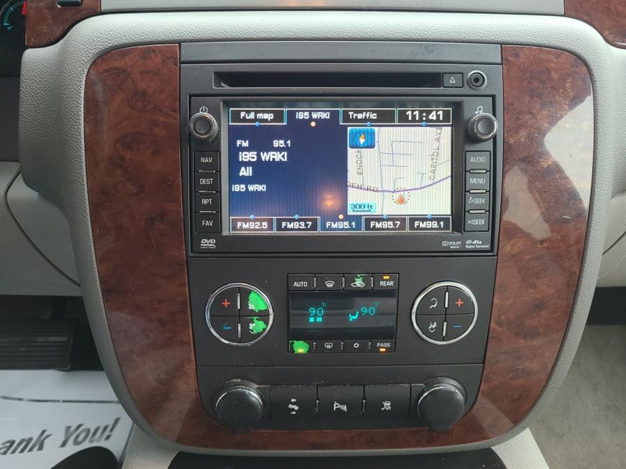 2011 Chevrolet Suburban 4WD 4dr 1500 3LT, available for sale in Waterbury, Connecticut | National Auto Brokers, Inc.. Waterbury, Connecticut 2011 Chevrolet Suburban 4WD 4dr 1500 3LT, available for sale in Waterbury, Connecticut | National Auto Brokers, Inc.. Waterbury, Connecticut