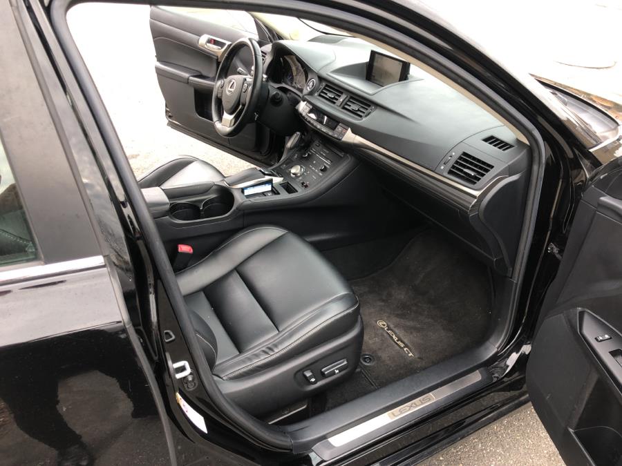 Used Lexus CT 200h 5dr Sdn Hybrid 2014 | Signature Auto Sales. Franklin Square, New York Used Lexus CT 200h 5dr Sdn Hybrid 2014 | Signature Auto Sales. Franklin Square, New York