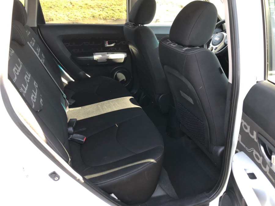 2012 Kia Soul 5dr Wgn Auto +, available for sale in Hartford , Connecticut | Ledyard Auto Sale LLC. Hartford , Connecticut 2012 Kia Soul 5dr Wgn Auto +, available for sale in Hartford , Connecticut | Ledyard Auto Sale LLC. Hartford , Connecticut