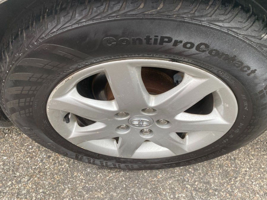 Used Toyota Avalon 4dr Sdn XL (Natl) 2005 | Middle Village Motors . Middle Village, New York Used Toyota Avalon 4dr Sdn XL (Natl) 2005 | Middle Village Motors . Middle Village, New York