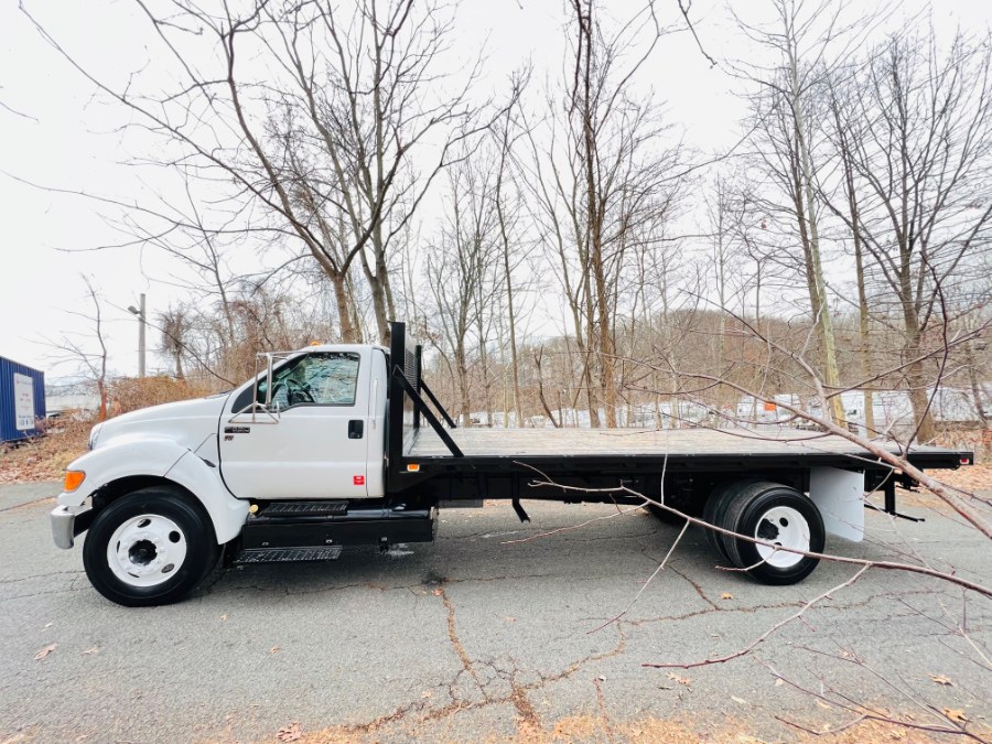 2012 Ford Super Duty F-650 Straight Frame Gas 20 FEET FLAT BED + LOW MILES + NO CDL, available for sale in South Amboy, New Jersey | NJ Truck Spot. South Amboy, New Jersey 2012 Ford Super Duty F-650 Straight Frame Gas 20 FEET FLAT BED + LOW MILES + NO CDL, available for sale in South Amboy, New Jersey | NJ Truck Spot. South Amboy, New Jersey