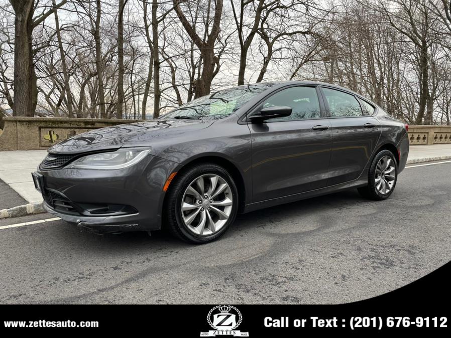 2015 Chrysler 200 4dr Sdn S AWD, available for sale in Jersey City, New Jersey | Zettes Auto Mall. Jersey City, New Jersey