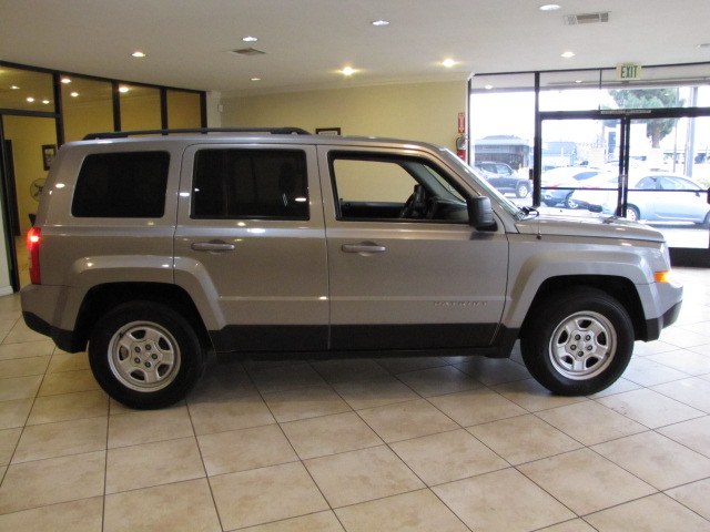 Used Jeep Patriot FWD 4dr Sport 2015 | Auto Network Group Inc. Placentia, California