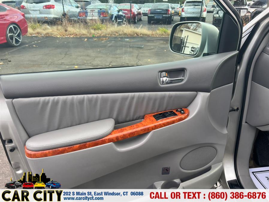2009 Toyota Sienna 5dr 7-Pass Van XLE AWD (GS), available for sale in East Windsor, Connecticut | Car City LLC. East Windsor, Connecticut 2009 Toyota Sienna 5dr 7-Pass Van XLE AWD (GS), available for sale in East Windsor, Connecticut | Car City LLC. East Windsor, Connecticut