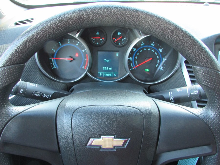 Used Chevrolet Cruze 4dr Sdn LT w/1LT 2011 | United Auto Sales of E Windsor, Inc. East Windsor, Connecticut Used Chevrolet Cruze 4dr Sdn LT w/1LT 2011 | United Auto Sales of E Windsor, Inc. East Windsor, Connecticut