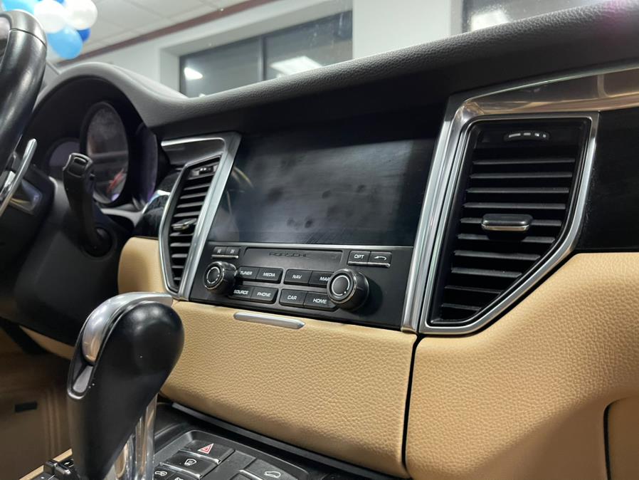 2017 Porsche Macan S AWD, available for sale in Inwood, New York | 5 Towns Drive. Inwood, New York 2017 Porsche Macan S AWD, available for sale in Inwood, New York | 5 Towns Drive. Inwood, New York