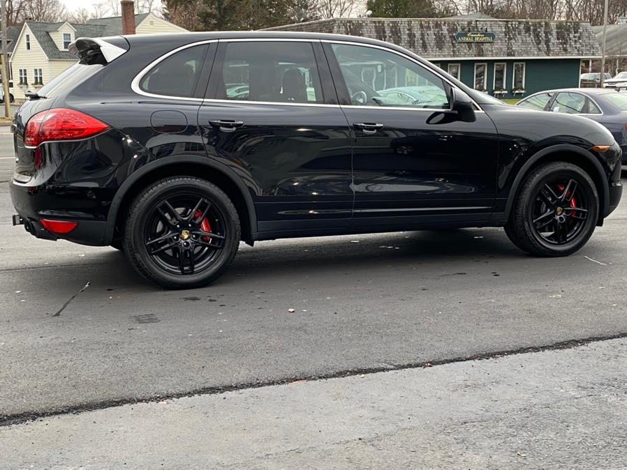 Used Porsche Cayenne AWD 4dr Platinum Edition 2014 | Lava Motors 2 Inc. Canton, Connecticut Used Porsche Cayenne AWD 4dr Platinum Edition 2014 | Lava Motors 2 Inc. Canton, Connecticut