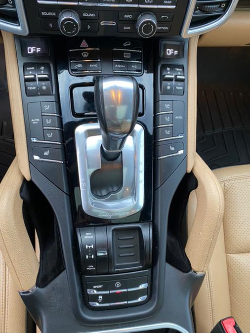 Used Porsche Cayenne AWD 4dr Platinum Edition 2014 | Lava Motors 2 Inc. Canton, Connecticut Used Porsche Cayenne AWD 4dr Platinum Edition 2014 | Lava Motors 2 Inc. Canton, Connecticut