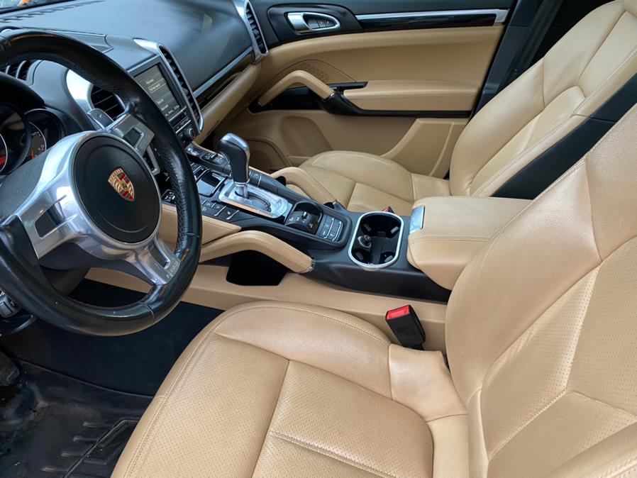 Used Porsche Cayenne AWD 4dr Platinum Edition 2014 | Lava Motors 2 Inc. Canton, Connecticut Used Porsche Cayenne AWD 4dr Platinum Edition 2014 | Lava Motors 2 Inc. Canton, Connecticut
