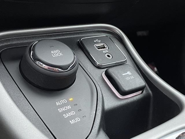 Used Jeep Compass Latitude 2018 | Blasius Federal Road. Brookfield, Connecticut Used Jeep Compass Latitude 2018 | Blasius Federal Road. Brookfield, Connecticut