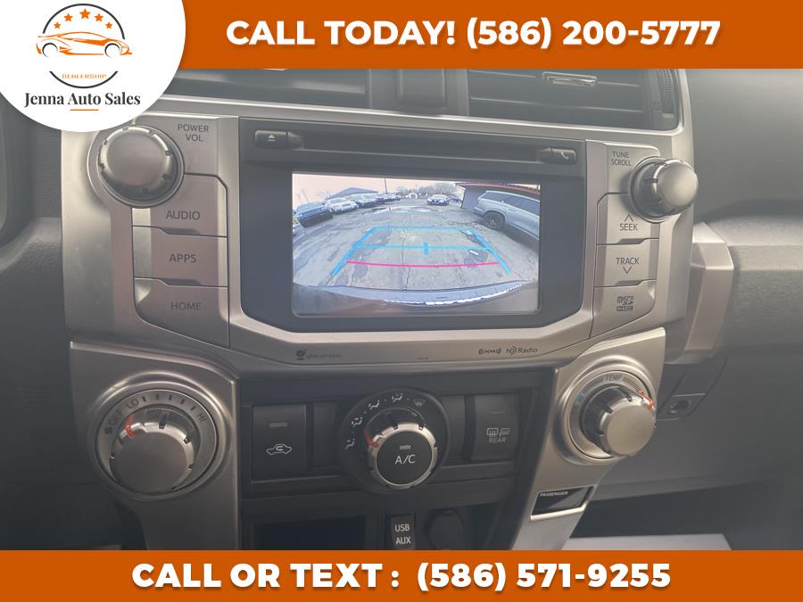Used Toyota 4Runner 4WD 4dr V6 SR5 Premium (Natl) 2016 | Jenna Auto Sale Inc. Roseville, Michigan Used Toyota 4Runner 4WD 4dr V6 SR5 Premium (Natl) 2016 | Jenna Auto Sale Inc. Roseville, Michigan