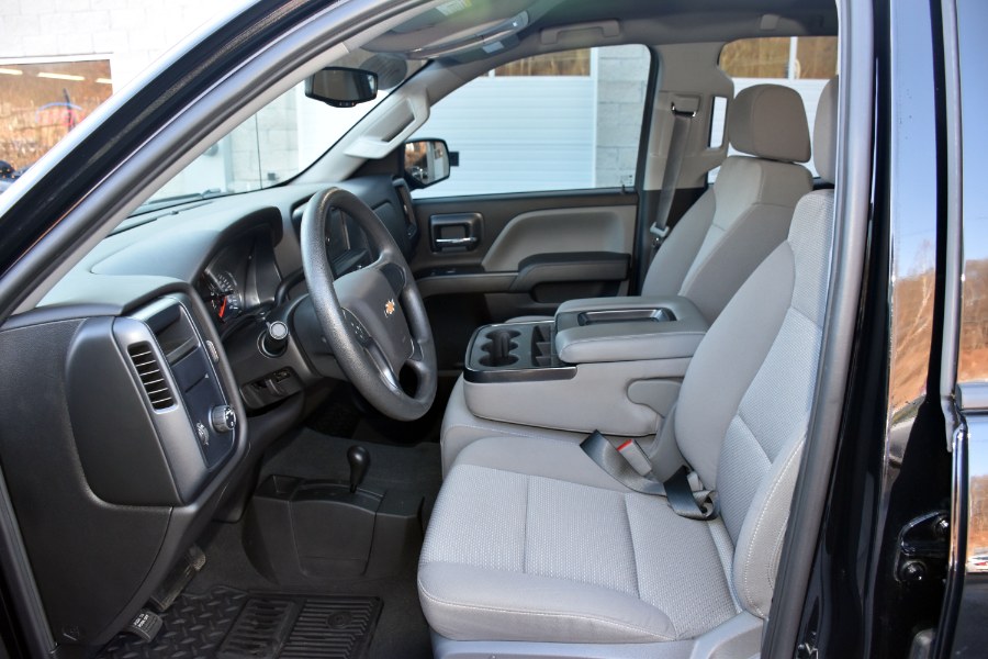 Used Chevrolet Silverado 1500 LD 4WD Double Cab Custom 2019 | Highline Car Connection. Waterbury, Connecticut Used Chevrolet Silverado 1500 LD 4WD Double Cab Custom 2019 | Highline Car Connection. Waterbury, Connecticut