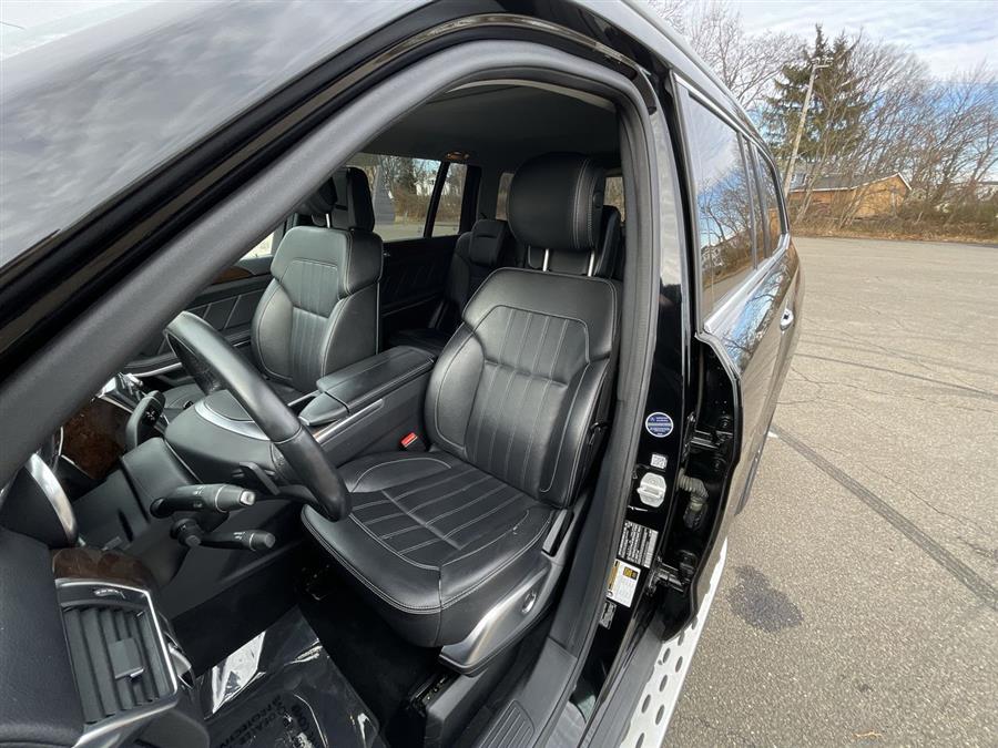Used Mercedes-Benz GL-Class 4MATIC 4dr GL 450 2013 | Wiz Leasing Inc. Stratford, Connecticut Used Mercedes-Benz GL-Class 4MATIC 4dr GL 450 2013 | Wiz Leasing Inc. Stratford, Connecticut