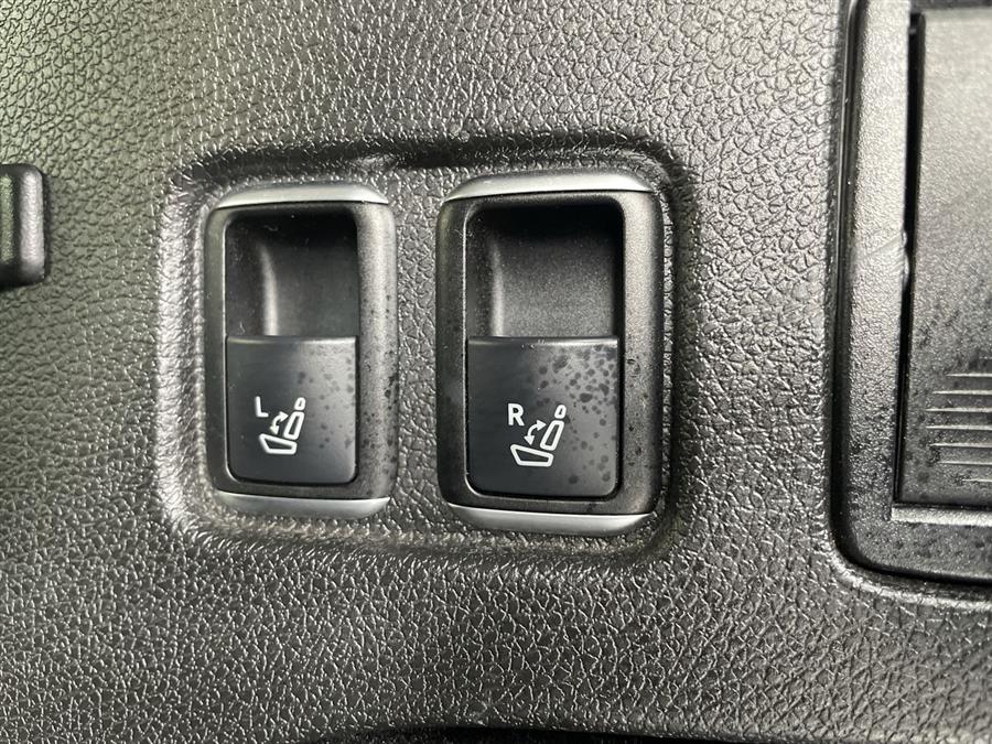 Used Mercedes-Benz GL-Class 4MATIC 4dr GL 450 2013 | Wiz Leasing Inc. Stratford, Connecticut Used Mercedes-Benz GL-Class 4MATIC 4dr GL 450 2013 | Wiz Leasing Inc. Stratford, Connecticut