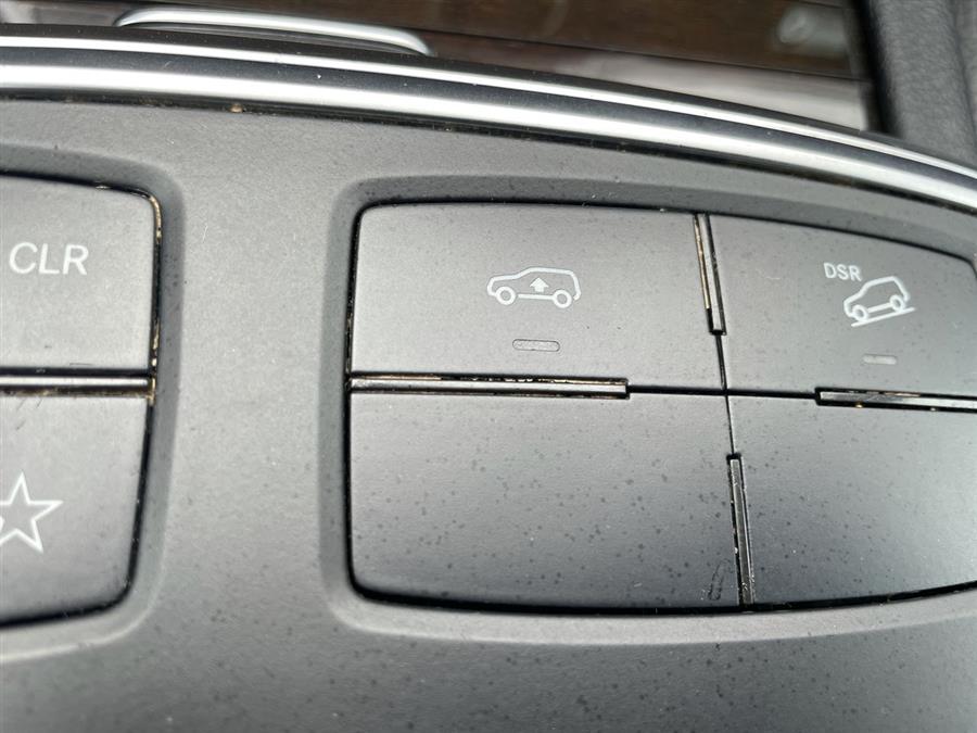Used Mercedes-Benz GL-Class 4MATIC 4dr GL 450 2013 | Wiz Leasing Inc. Stratford, Connecticut Used Mercedes-Benz GL-Class 4MATIC 4dr GL 450 2013 | Wiz Leasing Inc. Stratford, Connecticut
