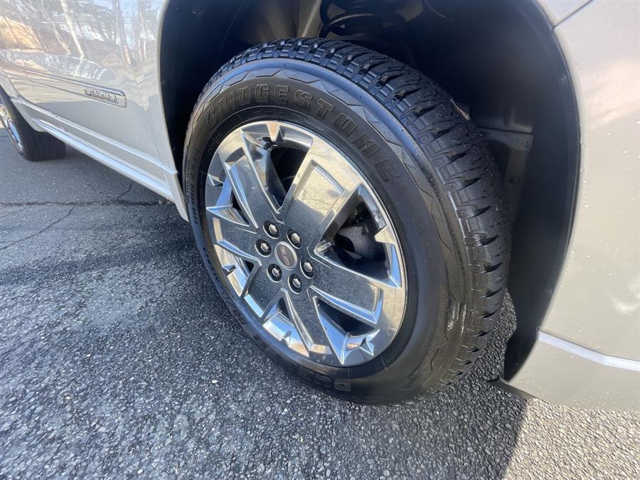 2013 GMC Acadia AWD 4dr Denali, available for sale in Stratford, Connecticut | Wiz Leasing Inc. Stratford, Connecticut 2013 GMC Acadia AWD 4dr Denali, available for sale in Stratford, Connecticut | Wiz Leasing Inc. Stratford, Connecticut