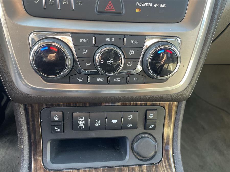 2013 GMC Acadia AWD 4dr Denali, available for sale in Stratford, Connecticut | Wiz Leasing Inc. Stratford, Connecticut 2013 GMC Acadia AWD 4dr Denali, available for sale in Stratford, Connecticut | Wiz Leasing Inc. Stratford, Connecticut
