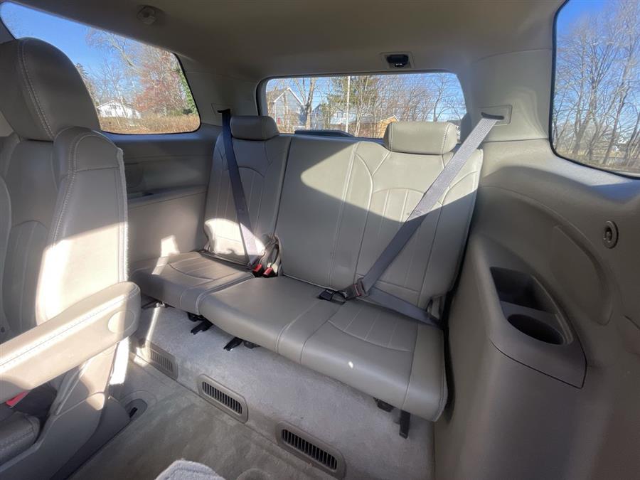 2013 GMC Acadia AWD 4dr Denali, available for sale in Stratford, Connecticut | Wiz Leasing Inc. Stratford, Connecticut 2013 GMC Acadia AWD 4dr Denali, available for sale in Stratford, Connecticut | Wiz Leasing Inc. Stratford, Connecticut