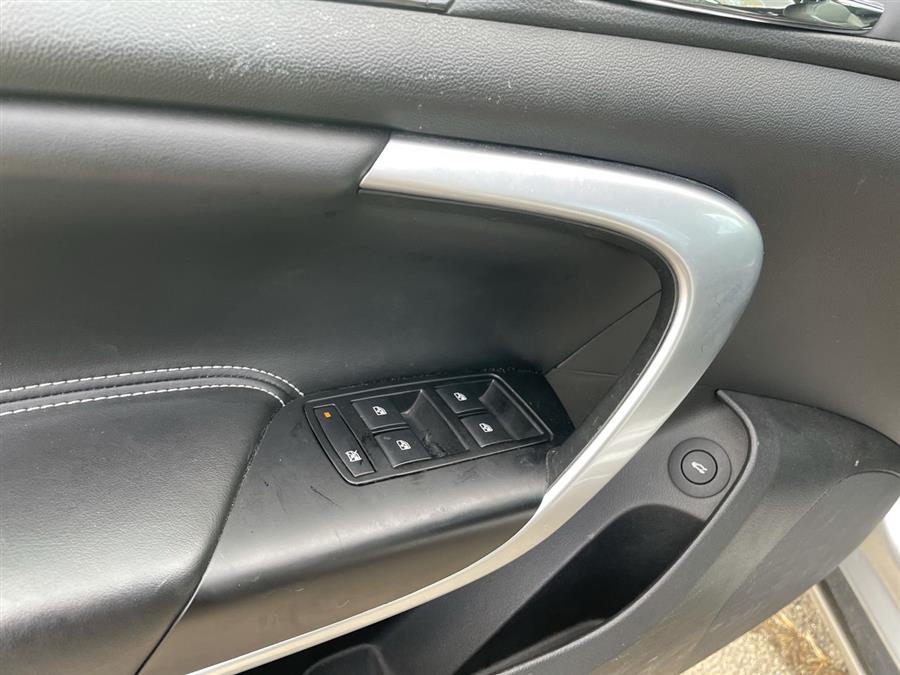 2015 Buick Regal 4dr Sdn Premium I FWD, available for sale in Stratford, Connecticut | Wiz Leasing Inc. Stratford, Connecticut 2015 Buick Regal 4dr Sdn Premium I FWD, available for sale in Stratford, Connecticut | Wiz Leasing Inc. Stratford, Connecticut