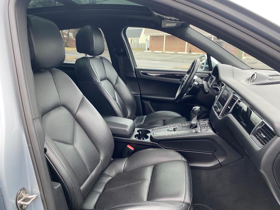 2018 Porsche Macan AWD, available for sale in Agawam, Massachusetts | Malkoon Motors. Agawam, Massachusetts 2018 Porsche Macan AWD, available for sale in Agawam, Massachusetts | Malkoon Motors. Agawam, Massachusetts