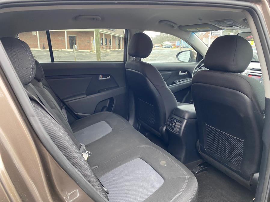 Used Kia Sportage AWD 4dr LX 2015 | Malkoon Motors. Agawam, Massachusetts Used Kia Sportage AWD 4dr LX 2015 | Malkoon Motors. Agawam, Massachusetts