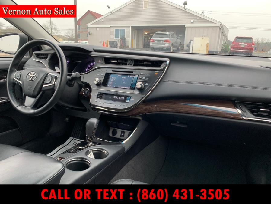 2015 Toyota Avalon 4dr Sdn XLE (Natl), available for sale in Manchester, Connecticut | Vernon Auto Sale & Service. Manchester, Connecticut 2015 Toyota Avalon 4dr Sdn XLE (Natl), available for sale in Manchester, Connecticut | Vernon Auto Sale & Service. Manchester, Connecticut