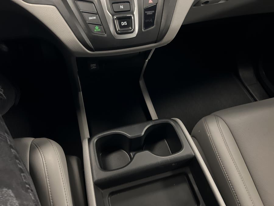 Used Honda Odyssey EX-L Auto 2019 | Signature Auto Sales. Franklin Square, New York Used Honda Odyssey EX-L Auto 2019 | Signature Auto Sales. Franklin Square, New York