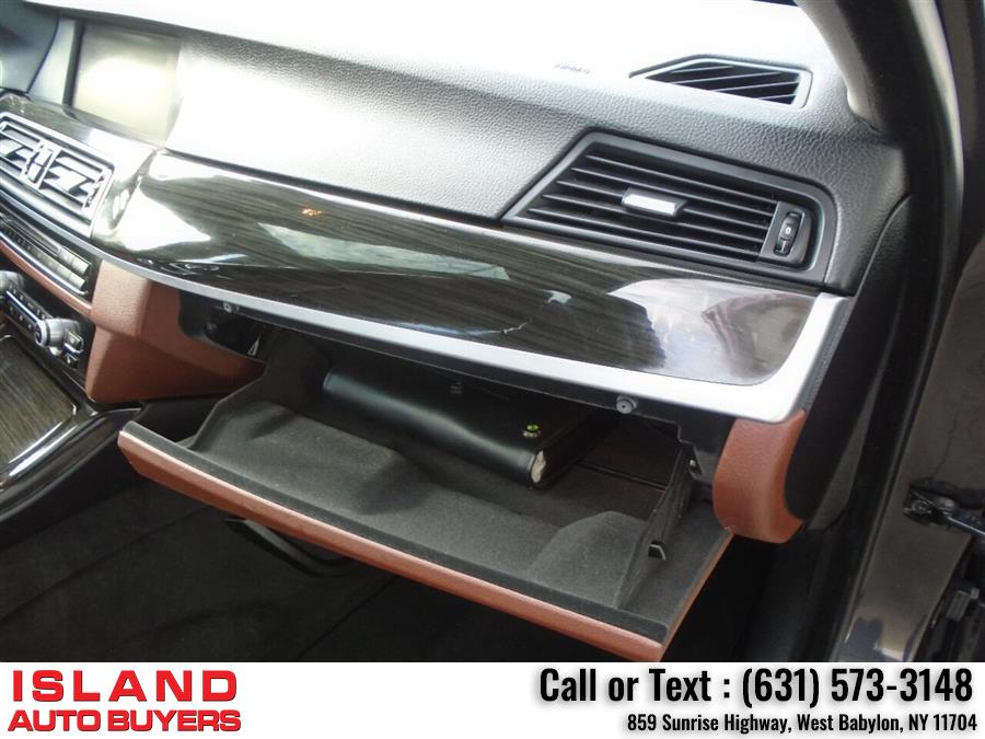 Used BMW 5 Series 535i xDrive AWD 4dr Sedan 2013 | Island Auto Buyers. West Babylon, New York Used BMW 5 Series 535i xDrive AWD 4dr Sedan 2013 | Island Auto Buyers. West Babylon, New York