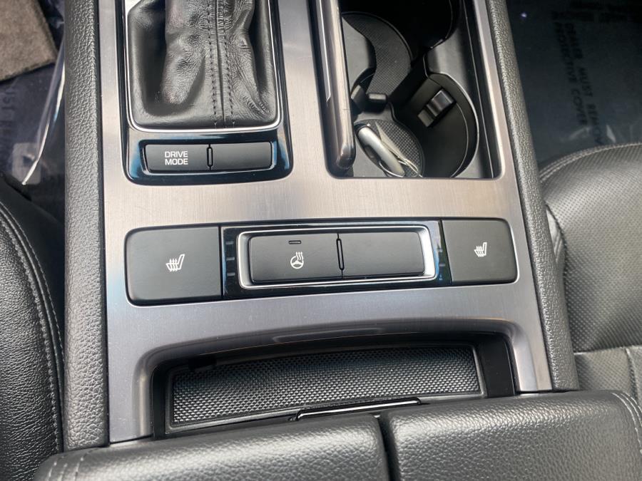 Used Hyundai Genesis 4dr Sdn V6 3.8L AWD 2016 | Newfield Auto Sales. Middletown, Connecticut Used Hyundai Genesis 4dr Sdn V6 3.8L AWD 2016 | Newfield Auto Sales. Middletown, Connecticut